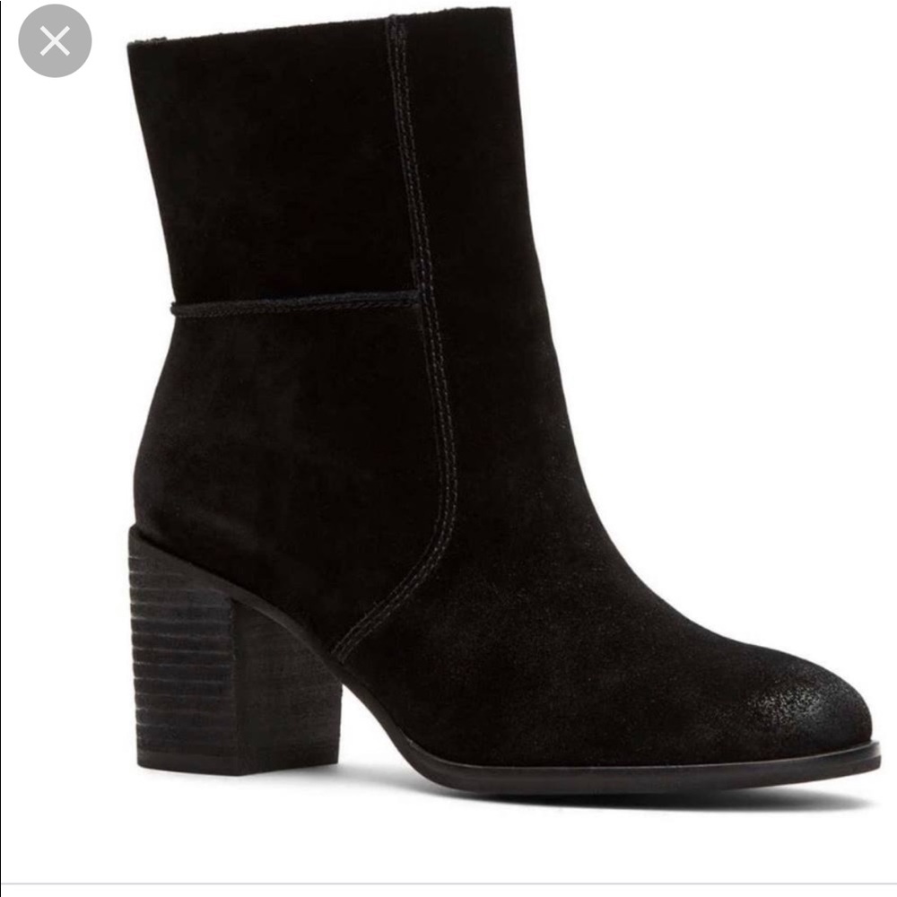 NWOT Frye suede slouch booties